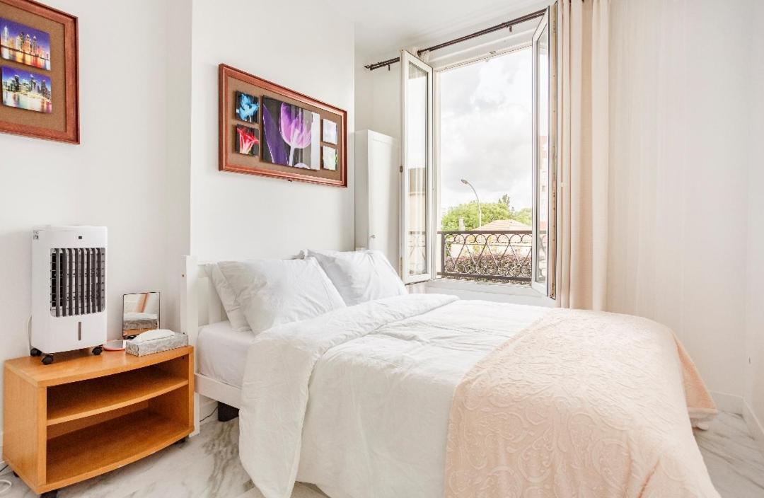 Paris Tourist Apartment, France Stains Exteriör bild